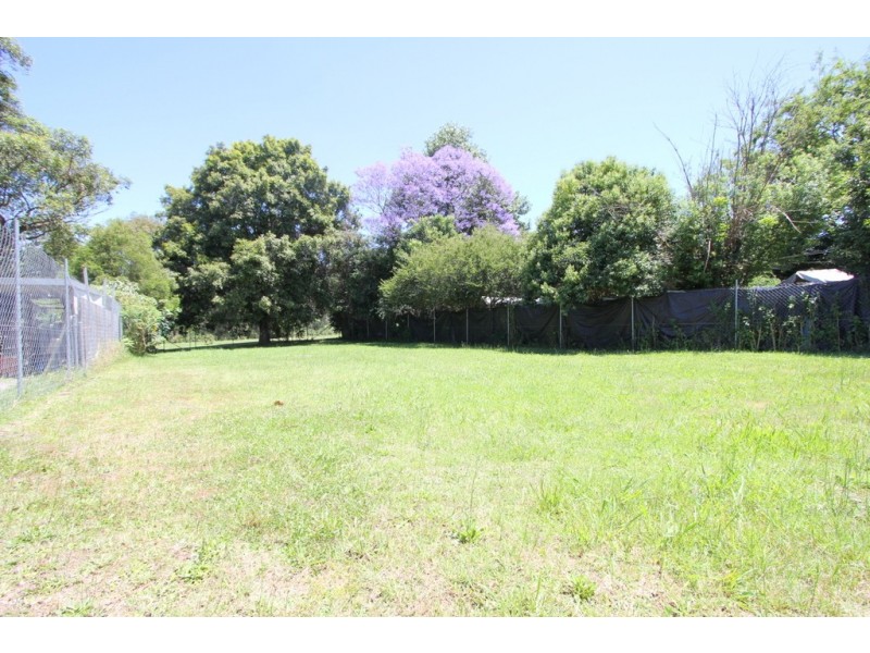 8 Lowry Road, Lalor Park NSW 2147
