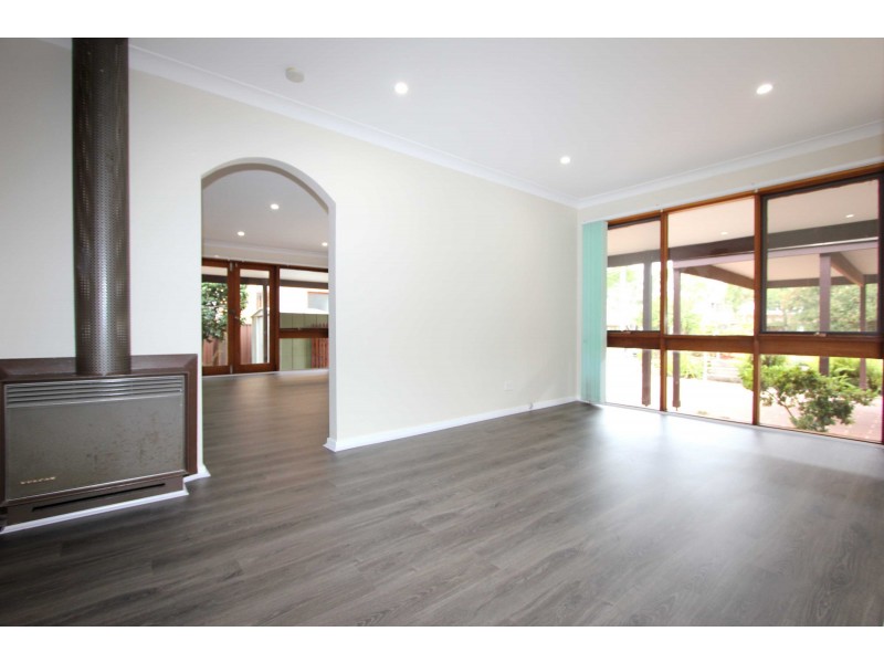 77 Merindah Road, Baulkham Hills NSW 2153