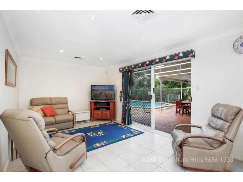 9 Crestwood Drive, Baulkham Hills NSW 2153