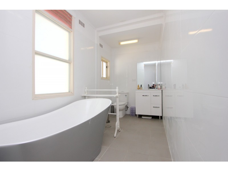 84 Old Northern Road, Baulkham Hills NSW 2153