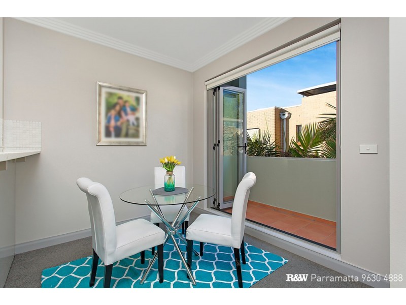 19/22-24A Parkside Lane, Westmead NSW 2145