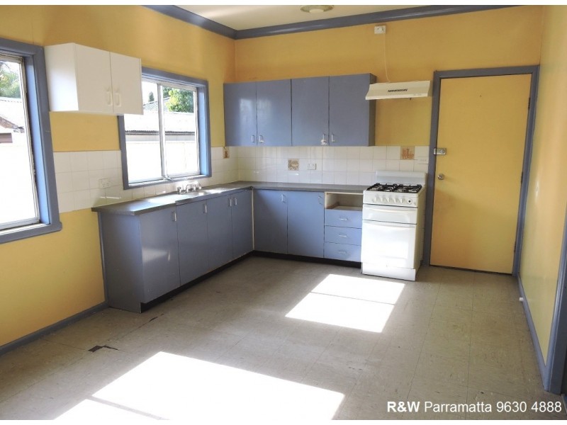 19 Thomas Street, Merrylands NSW 2160