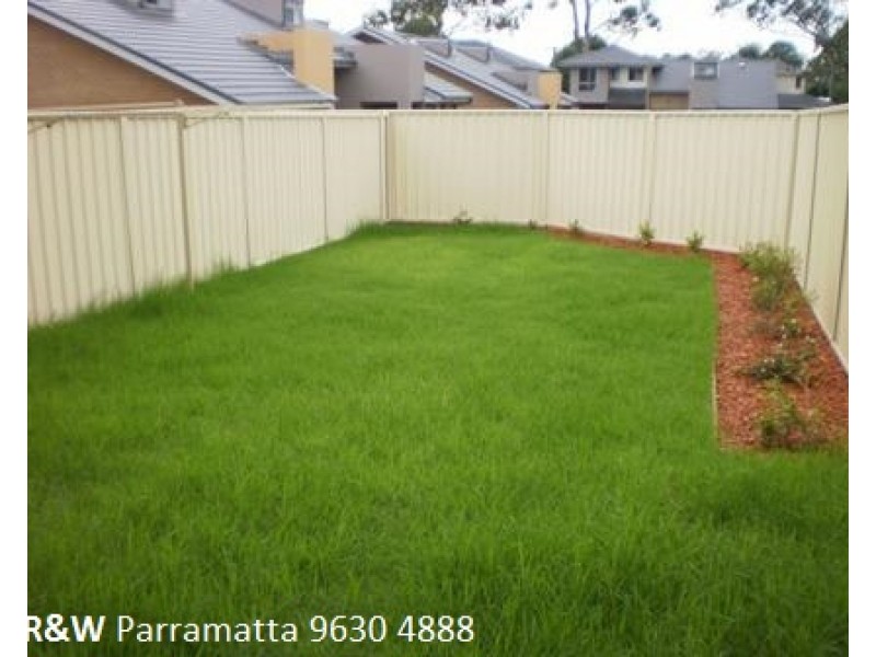 4/17 Mimosa Avenue, Toongabbie NSW 2146