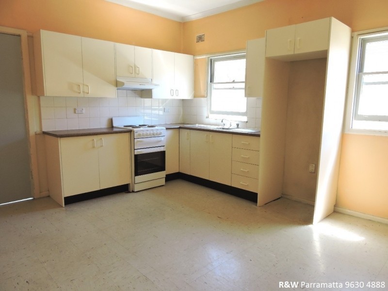 16 Jewelsford Road, Wentworthville NSW 2145