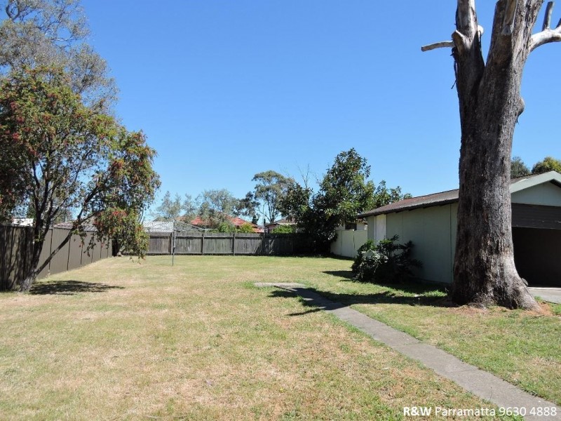 16 Jewelsford Road, Wentworthville NSW 2145
