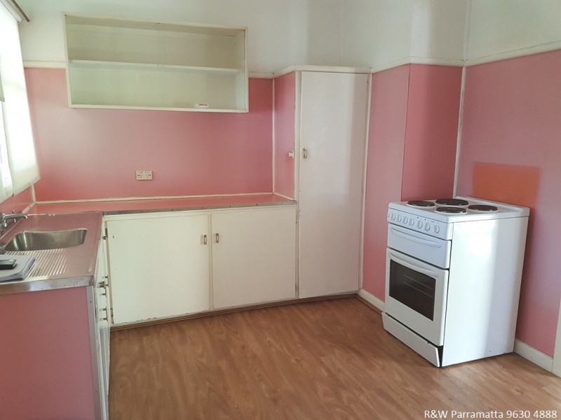 400 Blaxcell Street, South Granville NSW 2142