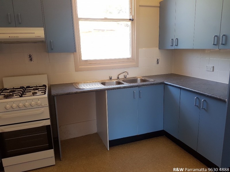 72 Redbank Road, Northmead NSW 2152