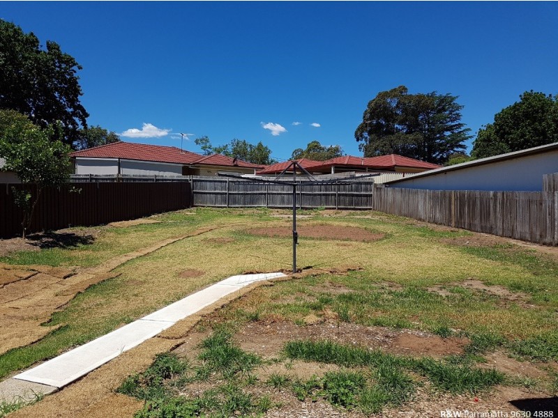 72 Redbank Road, Northmead NSW 2152