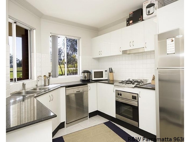 10/31-33 Moss Place, Westmead NSW 2145