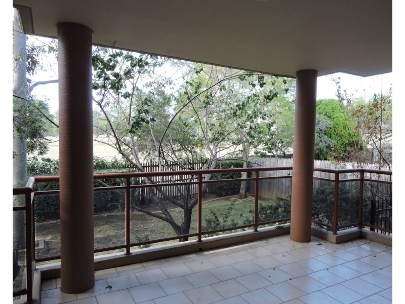 10/31-33 Moss Place, Westmead NSW 2145