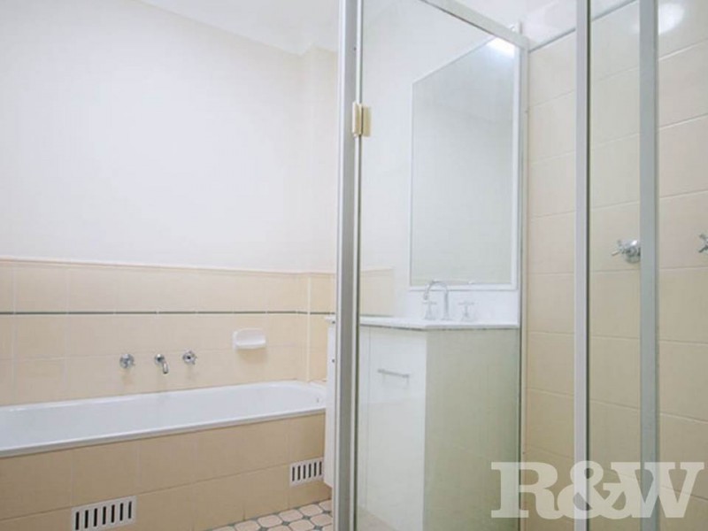 4/36 York Street, Oatlands NSW 2117