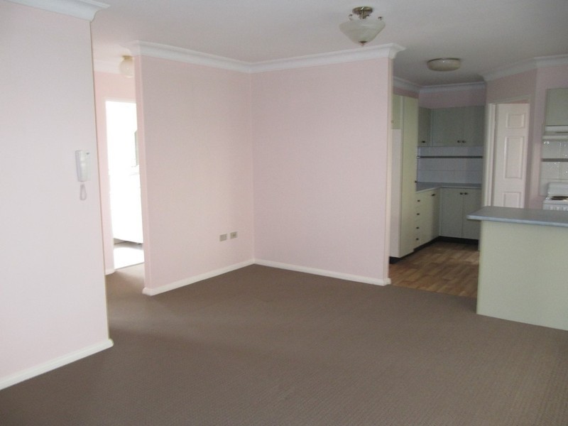 2/4 Henry Street, Parramatta NSW 2150