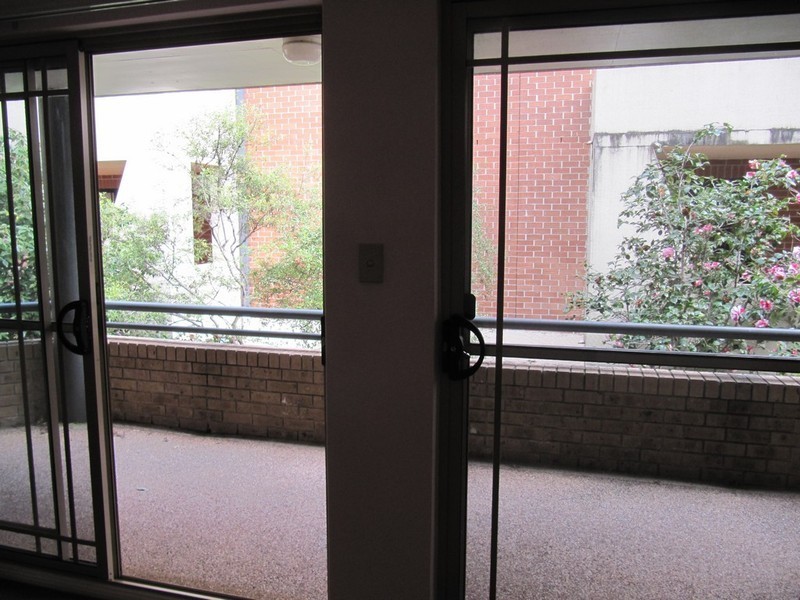 2/4 Henry Street, Parramatta NSW 2150