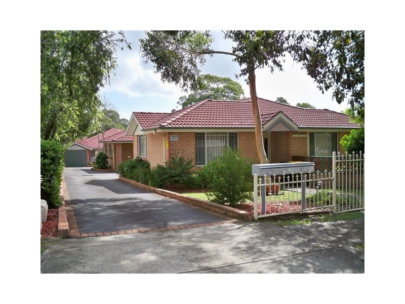 2/4 Tungarra Road, Girraween NSW 2145