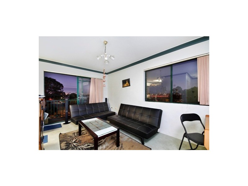 3/112 Good Street, Harris Park NSW 2150