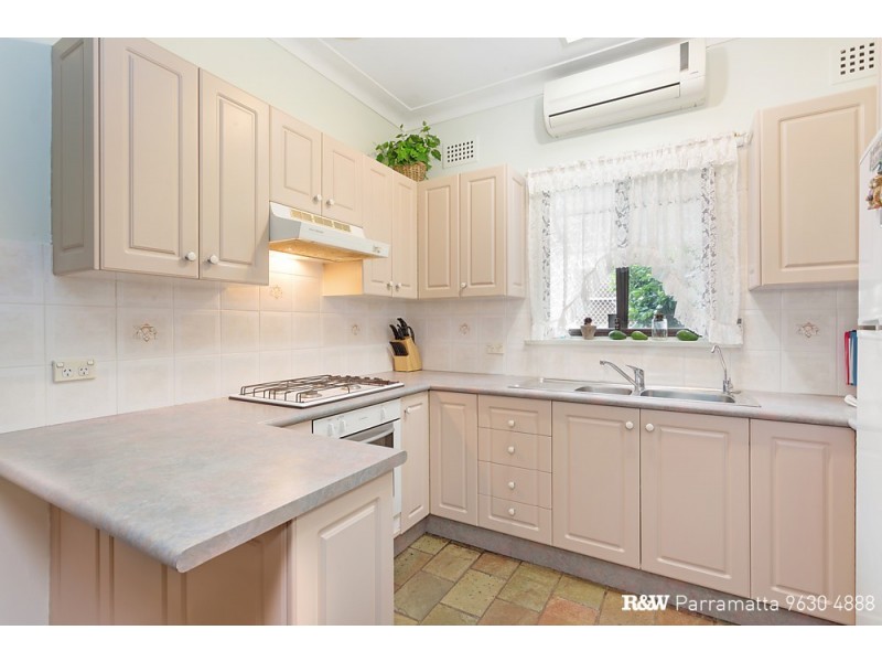 16 Graham Avenue, Wentworthville NSW 2145