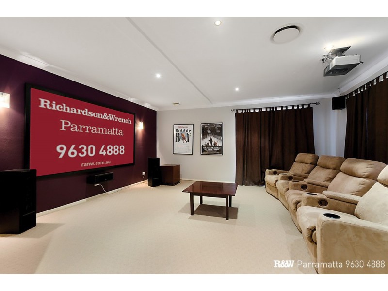 8 Mangalore Drive, Winston Hills NSW 2153