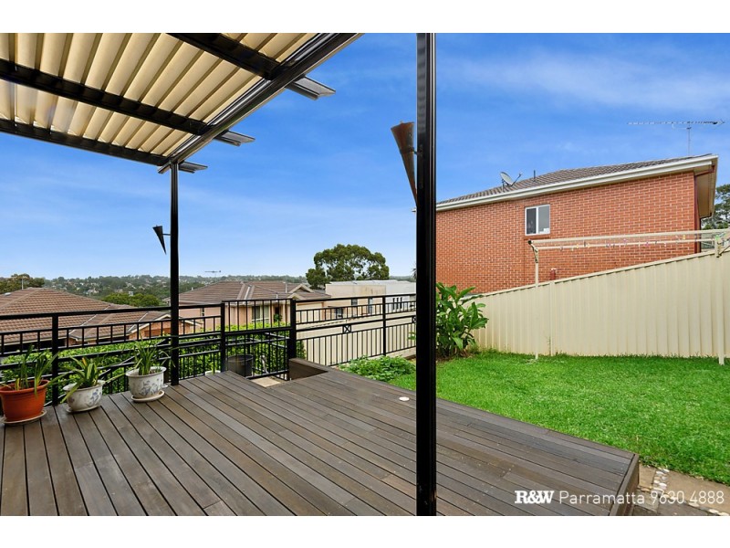 8 Mangalore Drive, Winston Hills NSW 2153