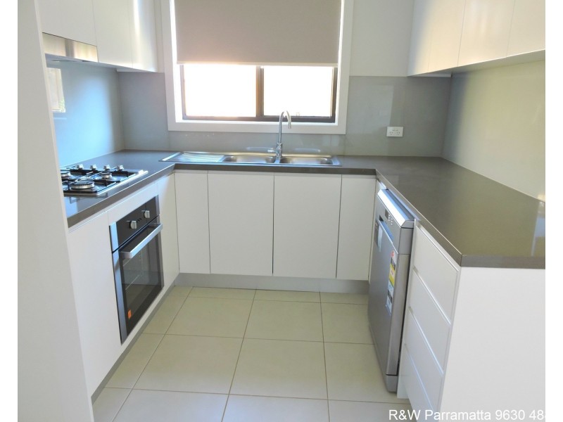 5/3-5 Graham Crescent, Baulkham Hills NSW 2153