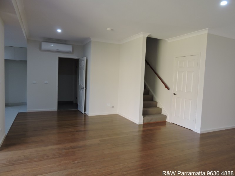 6/3-5 Graham Crescent, Baulkham Hills NSW 2153