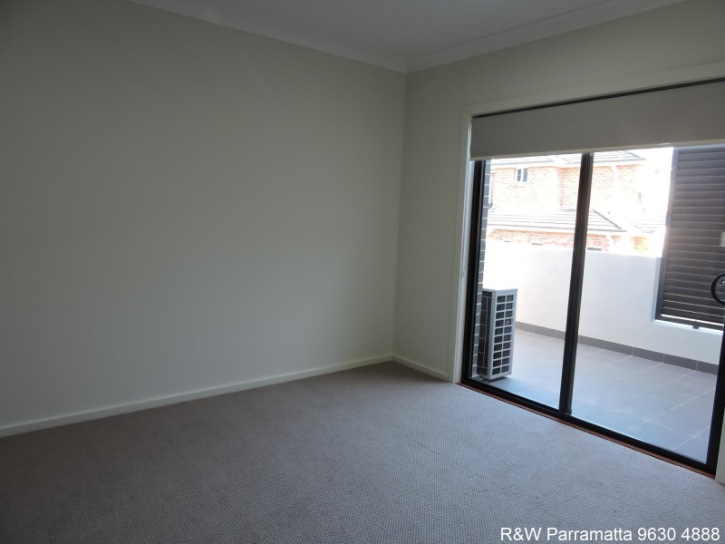 6/3-5 Graham Crescent, Baulkham Hills NSW 2153