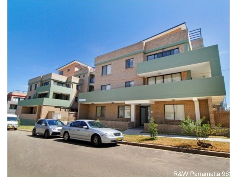 21/5-11 Howard Avenue, Northmead NSW 2152