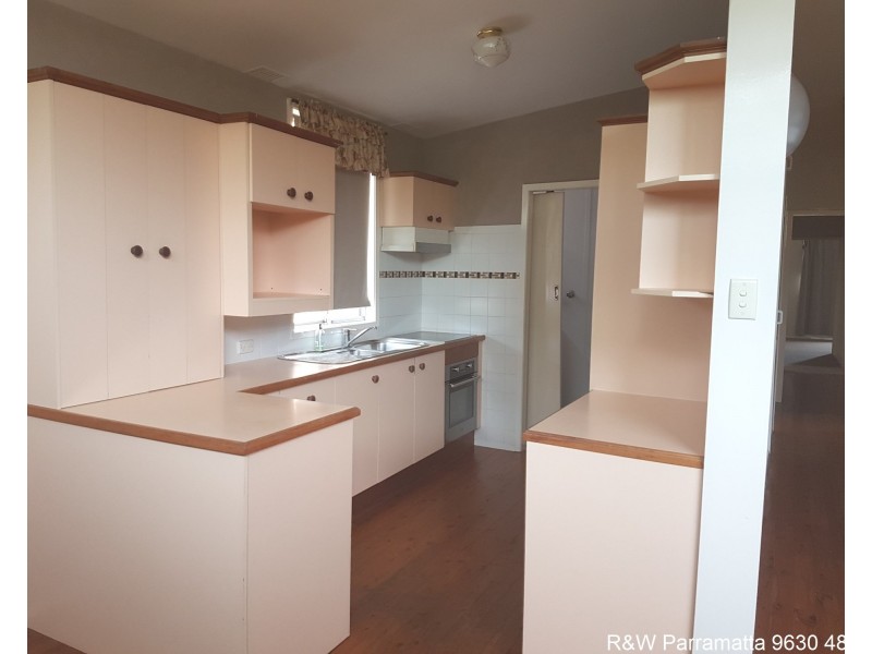 7 Auburn Street, Parramatta NSW 2150