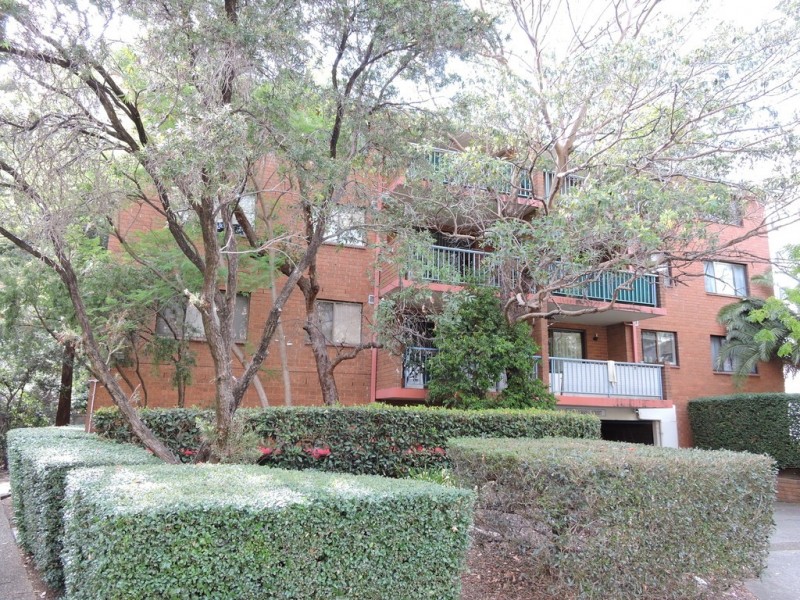 2/8-12 Sorrell Street, Parramatta NSW 2150