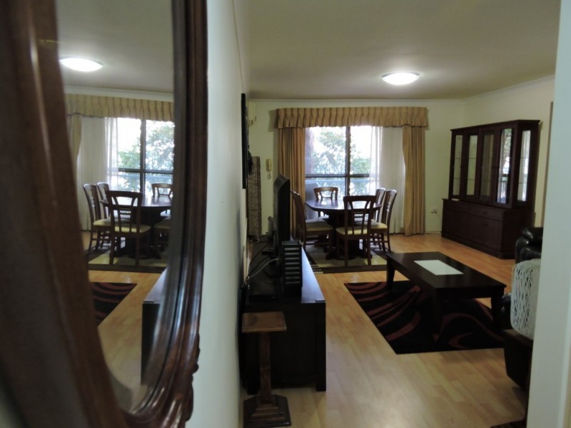 2/8-12 Sorrell Street, Parramatta NSW 2150