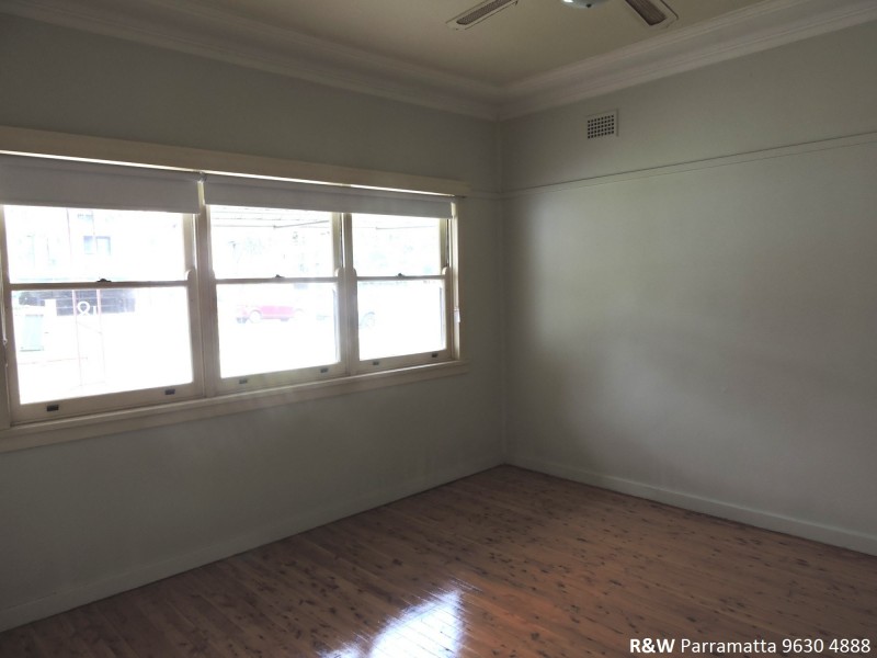 18 Todd Street, Merrylands NSW 2160