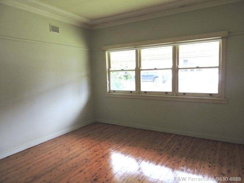 18 Todd Street, Merrylands NSW 2160