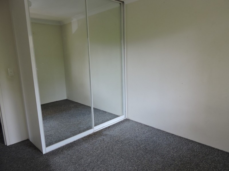 2/8-10 Queens Road, Westmead NSW 2145