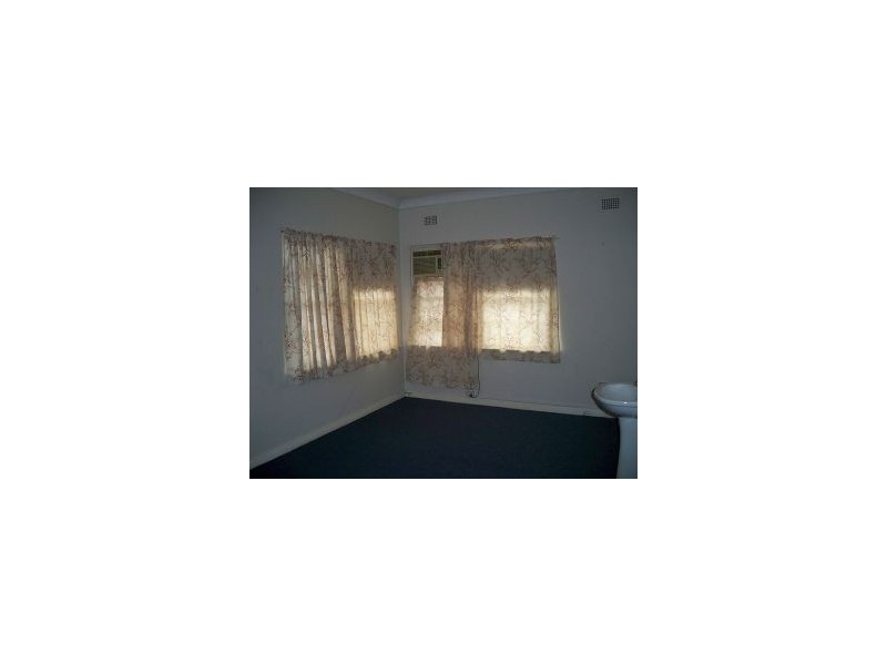 72 Hawkesbury Street, Westmead NSW 2145