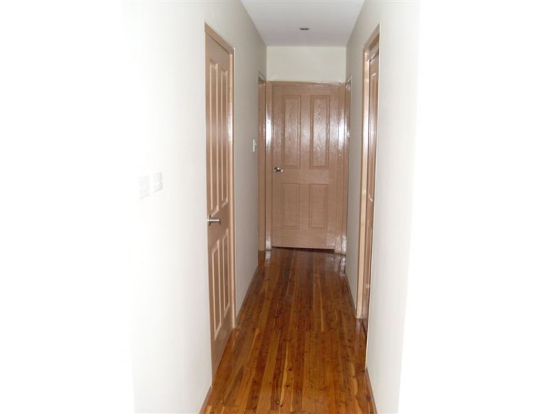 77 Warren Street, Woodpark NSW 2164