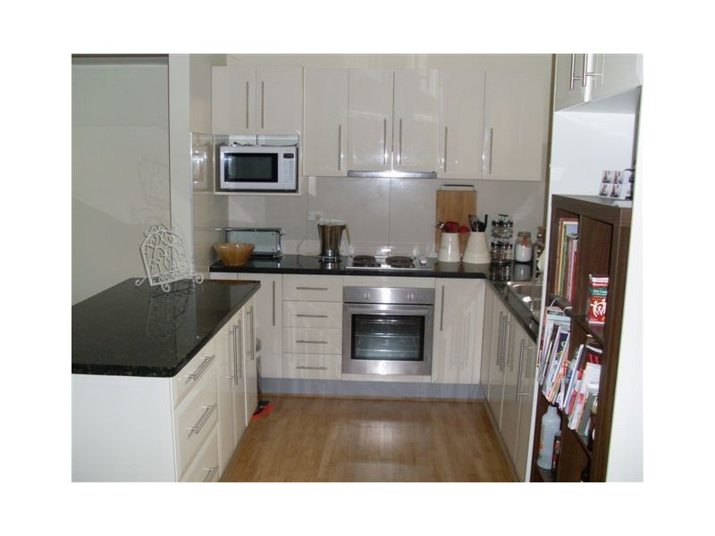 77 Warren Street, Woodpark NSW 2164