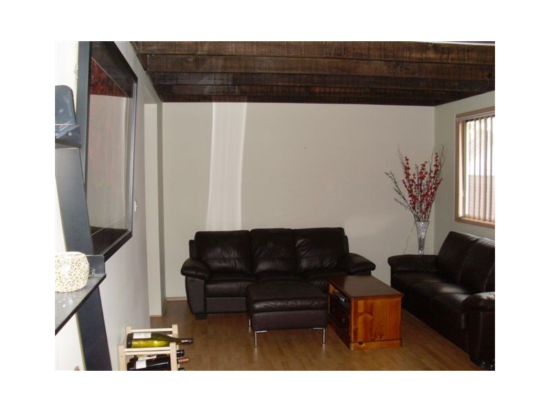 77 Warren Street, Woodpark NSW 2164