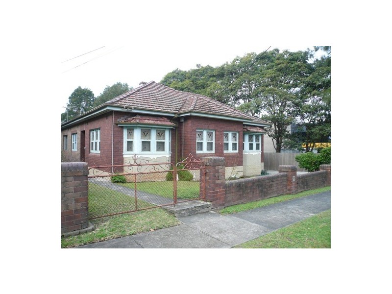 14 Howard Avenue, Northmead NSW 2152