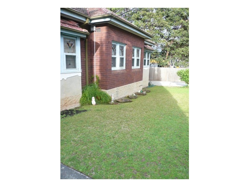 14 Howard Avenue, Northmead NSW 2152