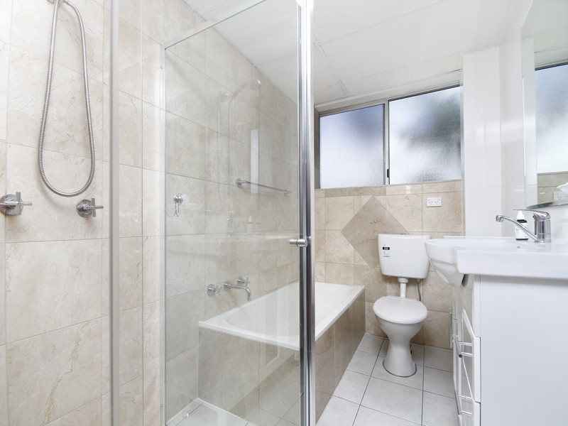 2/112 Harris Street, Harris Park NSW 2150