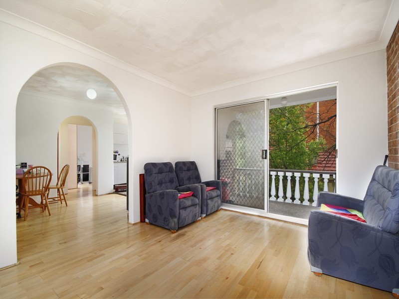 2/112 Harris Street, Harris Park NSW 2150