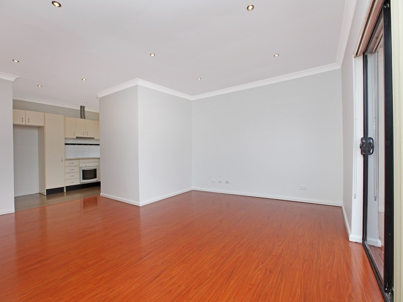 5/167 Pitt Street, Merrylands NSW 2160