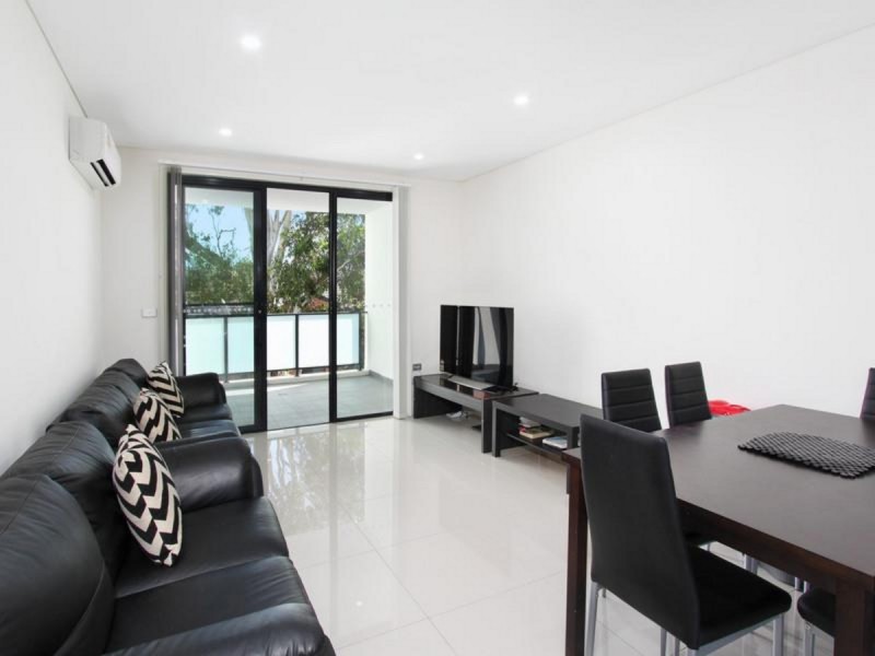 16/232 Targo Road, Toongabbie NSW 2146