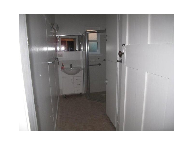 6 Fullagar Road, Wentworthville NSW 2145