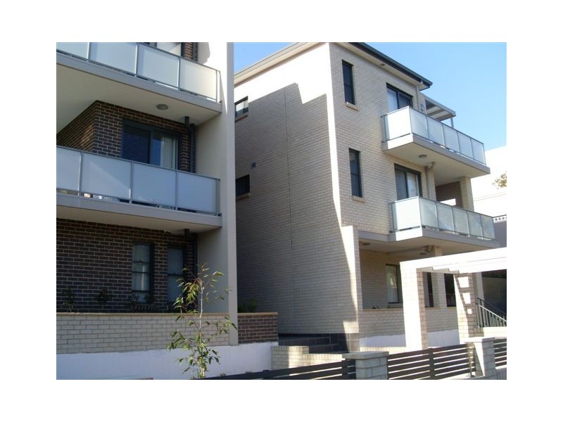 8/34 Napier Street, Parramatta NSW 2150