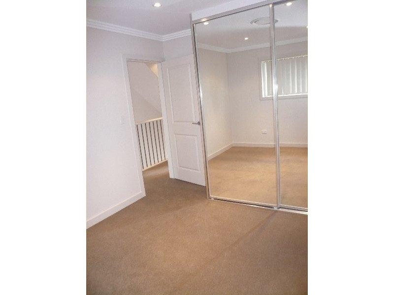 2/88 Arthur Street, Harris Park NSW 2150