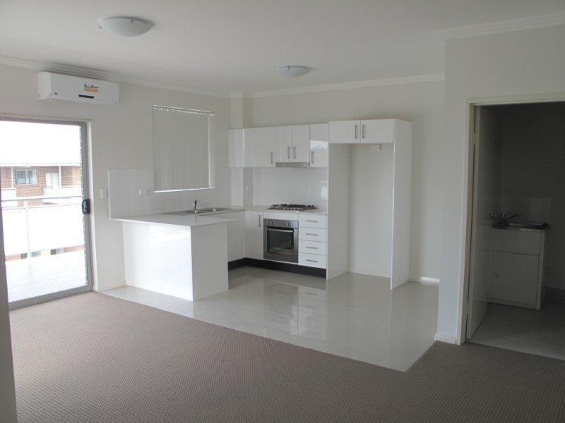 28/8-18 Briens Road, Northmead NSW 2152