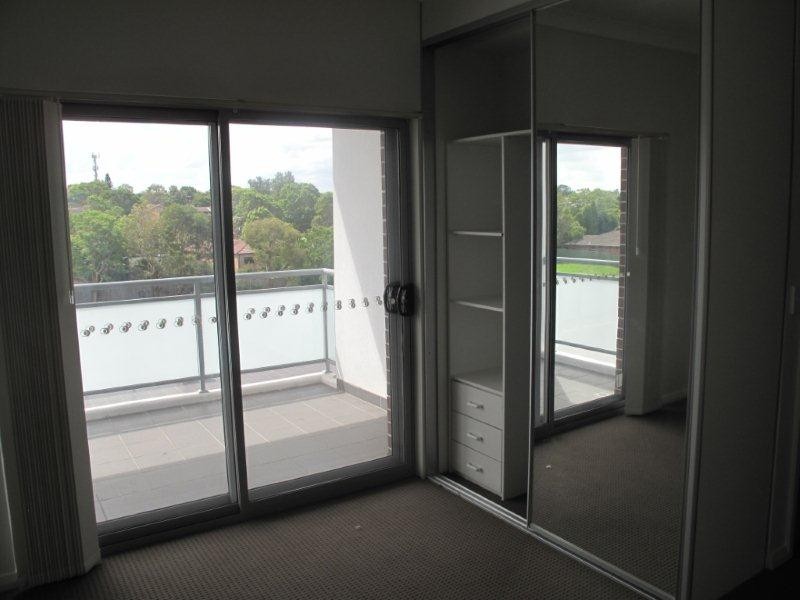 28/8-18 Briens Road, Northmead NSW 2152