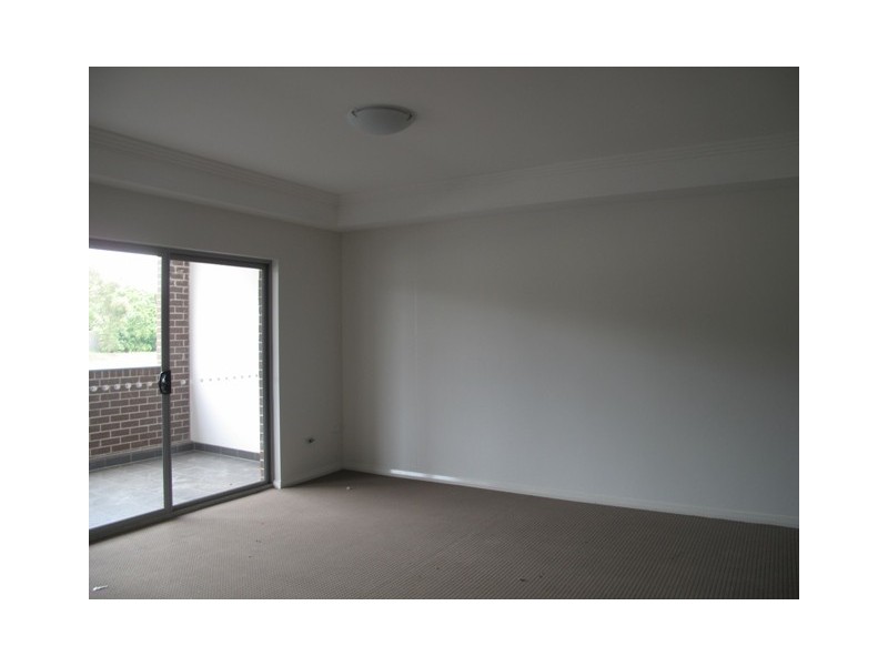 37/8-18 Briens Road, Northmead NSW 2152