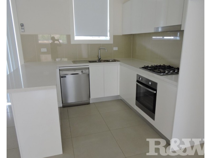 14/10 Mount Street, Constitution Hill NSW 2145