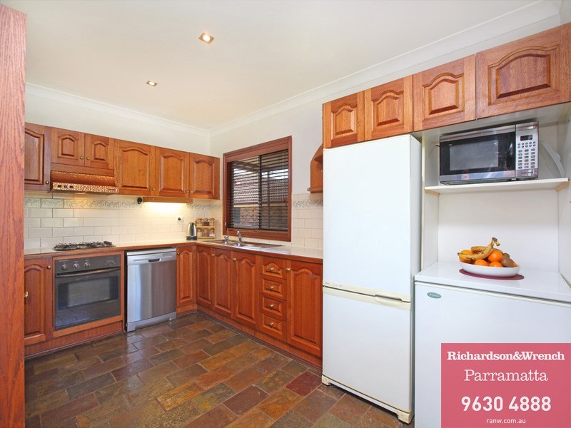 8 Currong Street, South Wentworthville NSW 2145
